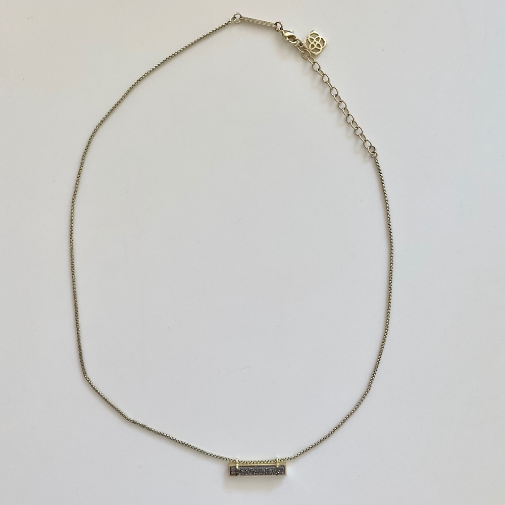Kendra Scott Leanor Gold Bar Necklace